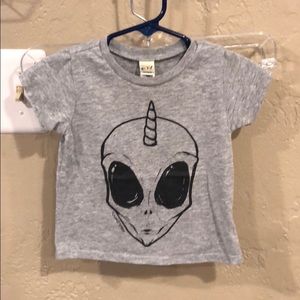 Aliencorn Tee